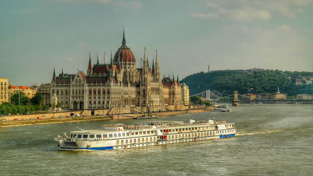 Visegradapartment * Budapesta
